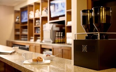 Hyatt Place Lansing - East