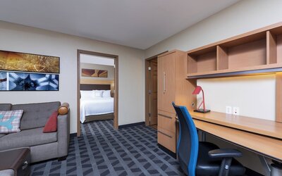 Towneplace Suites by Marriott East Lansing