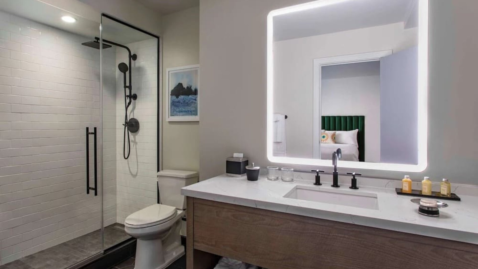 Guest bathroom with shower at Royal Sonesta Chicago Downtown. 