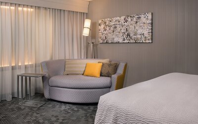 Courtyard by Marriott Lansing