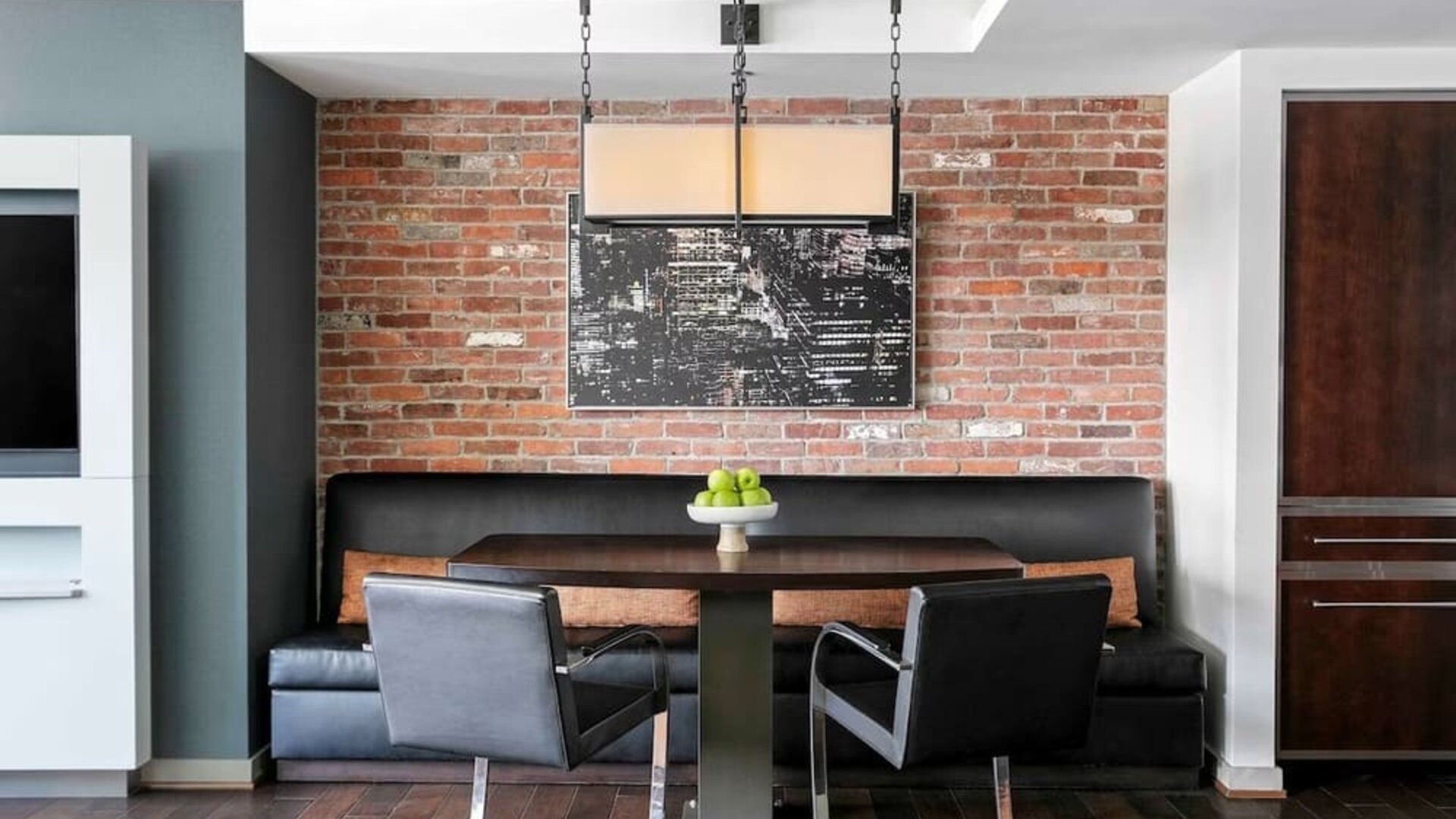 Meeting space at Royal Sonesta Chicago Downtown. 