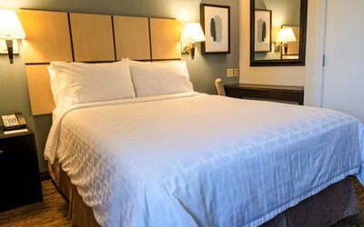 Candlewood Suites East Lansing by IHG