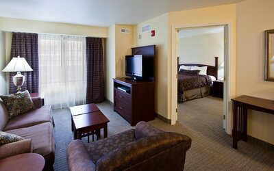 Staybridge Suites Lansing - Okemos by IHG