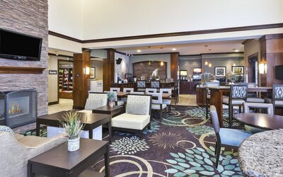 Staybridge Suites Lansing - Okemos by IHG