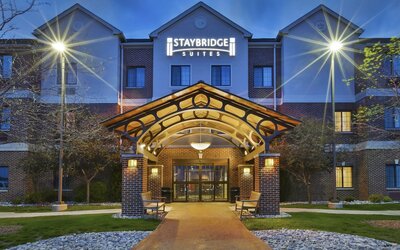 Staybridge Suites Lansing - Okemos by IHG