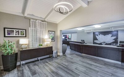 La Quinta Inn by Wyndham Laredo I-35