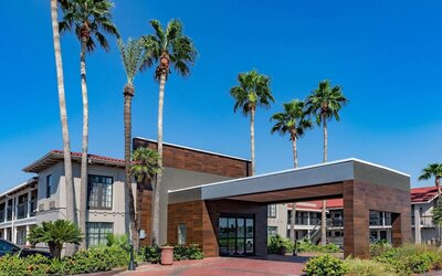 La Quinta Inn by Wyndham Laredo I-35
