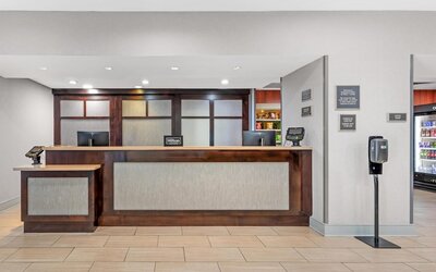 Homewood Suites by Hilton Laredo at Mall del Norte
