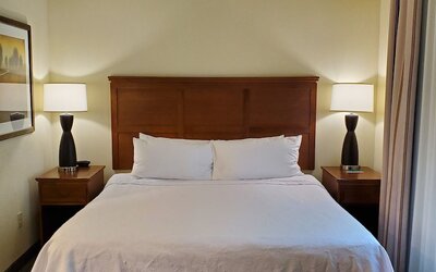 Homewood Suites by Hilton Laredo at Mall del Norte