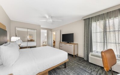 Homewood Suites by Hilton Laredo at Mall del Norte