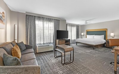 Homewood Suites by Hilton Laredo at Mall del Norte