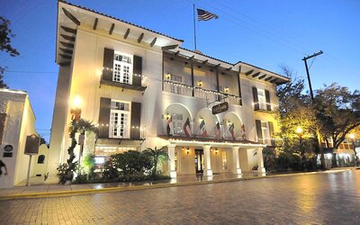 La Posada Hotel