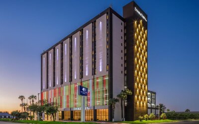 DoubleTree by Hilton Laredo