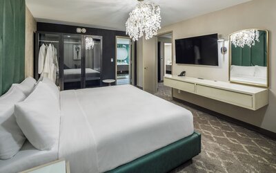 DoubleTree by Hilton Laredo