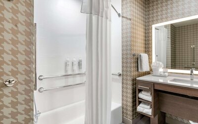 Home2 Suites Lexington Keeneland Airport, KY