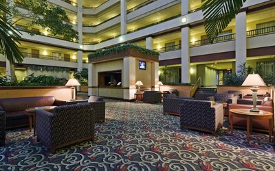 Embassy Suites by Hilton Lexington/UK Coldstream