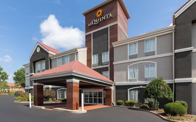 La Quinta Inn & Suites by Wyndham Lexington South / Hamburg