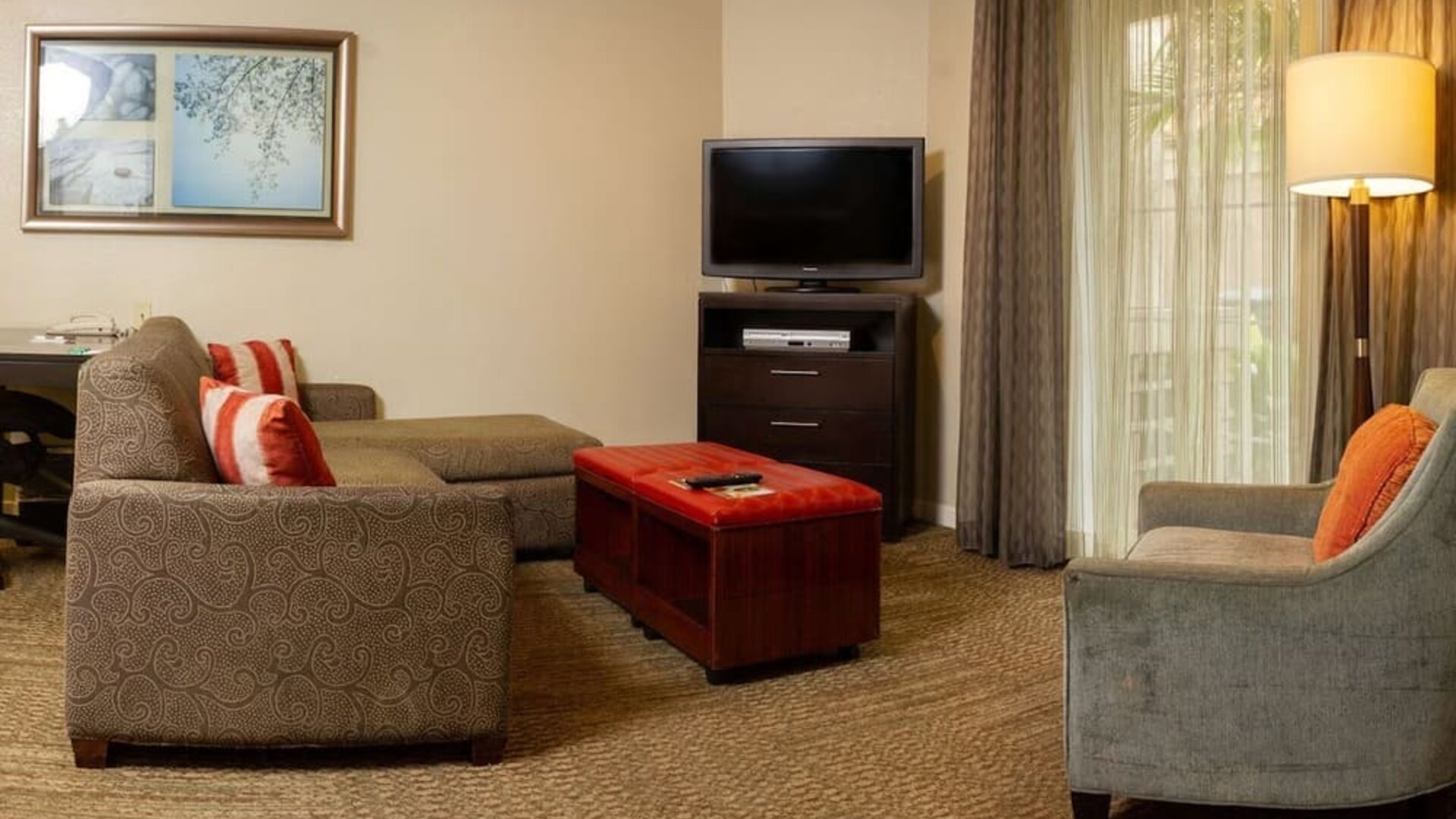 Day use room with lounge at Sonesta ES Suites San Jose Airport.