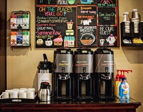 Breakfast area at Sonesta ES Suites San Jose Airport.