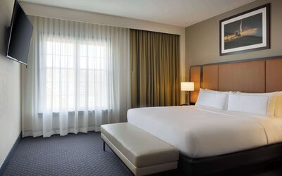 DoubleTree Suites by Hilton Hotel Lexington