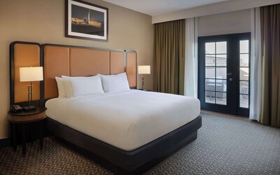 DoubleTree Suites by Hilton Hotel Lexington