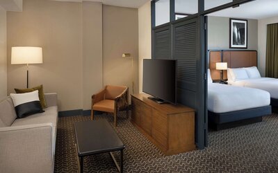 DoubleTree Suites by Hilton Hotel Lexington