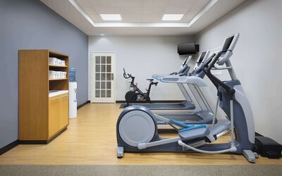 DoubleTree Suites by Hilton Hotel Lexington