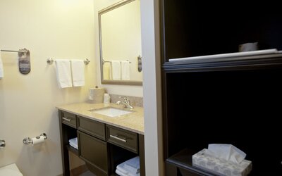 Asbury Inn & Suites