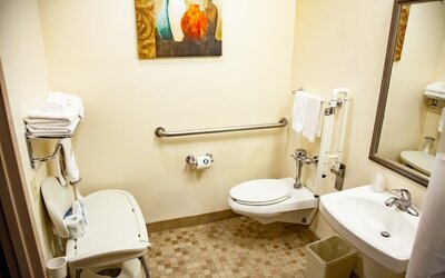 Asbury Inn & Suites