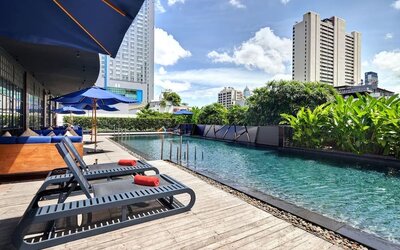 Stunning outdoor pool at Fraser Suites Sukhumvit, Bangkok.