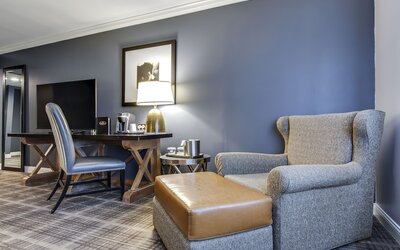 The Campbell House Lexington, Curio Collection by Hilton