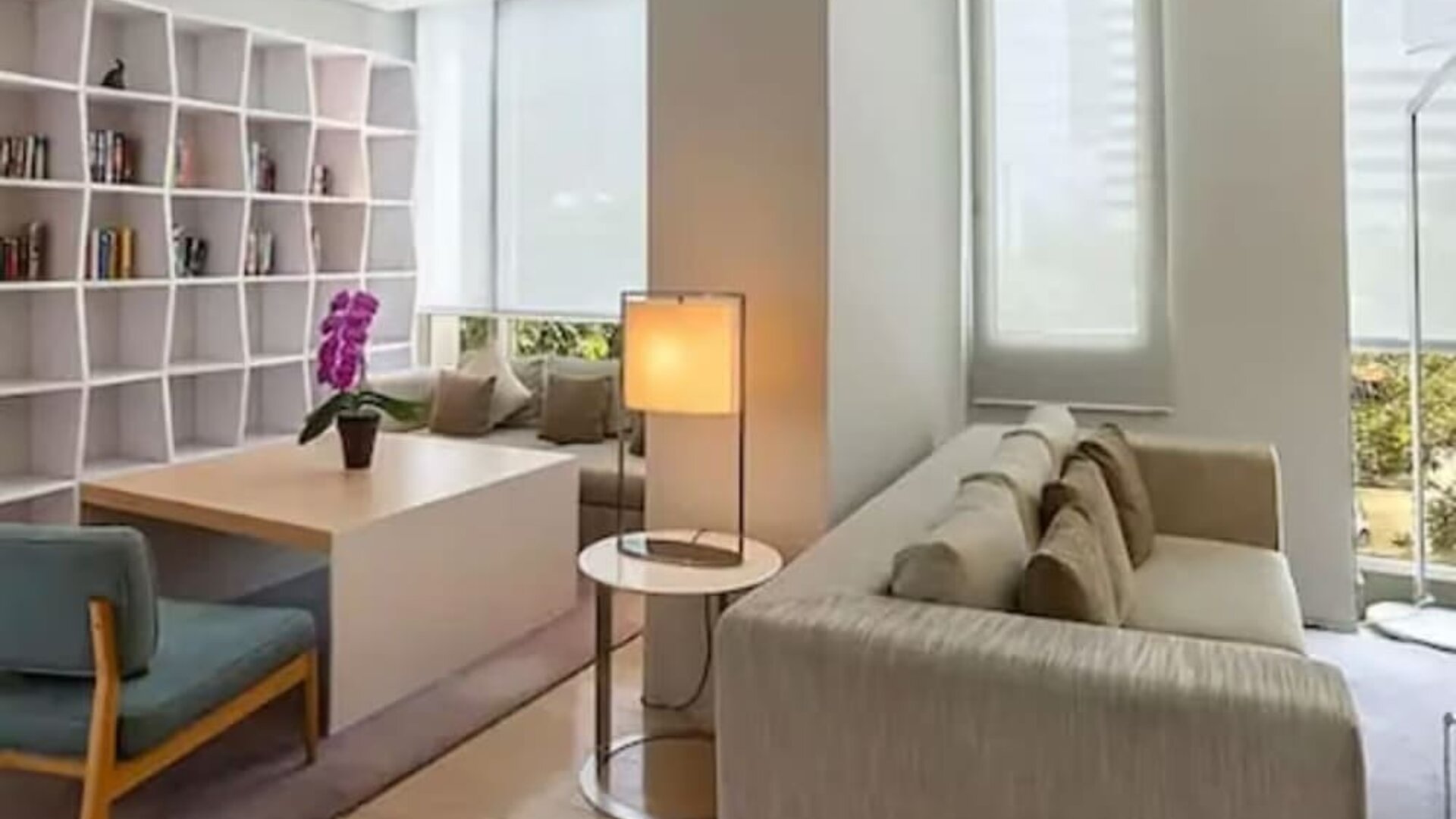 Lounge and coworking space at Fraser Residence Sudirman Jakarta.