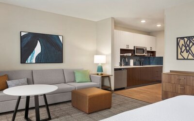 Staybridge Suites Lexington S Medical Ctr Area by IHG