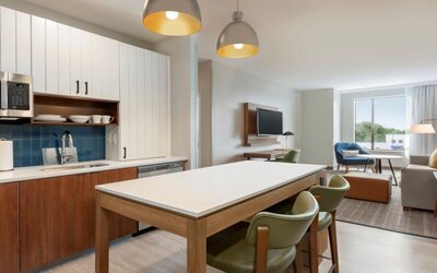 Staybridge Suites Lexington S Medical Ctr Area by IHG