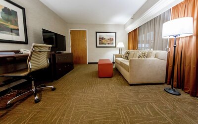 Embassy Suites by Hilton Lexington Green