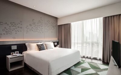 Day use room with natural light at Fraser Place Setiabudi Jakarta.