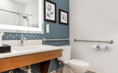 Country Inn & Suites by Radisson, Georgetown, KY