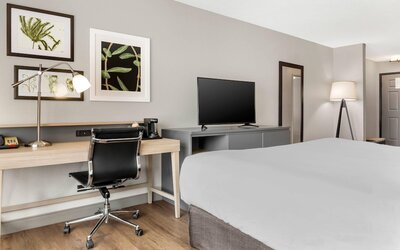 Country Inn & Suites by Radisson, Georgetown, KY
