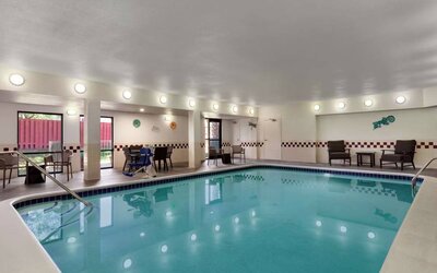 Indoor pool at Hampton Inn Tracy.