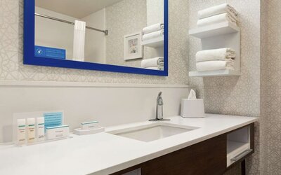 Guest bathroom at Hampton Inn Tracy.