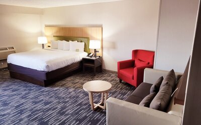 Wingate by Wyndham Lincoln Airport East I-80