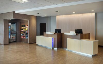 Fairfield Inn & Suites by Marriott Lincoln Southeast