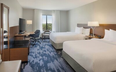 Fairfield Inn & Suites by Marriott Lincoln Southeast