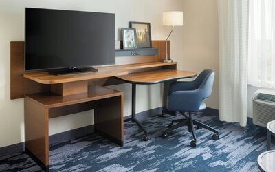 Fairfield Inn & Suites by Marriott Lincoln Southeast