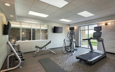 Fairfield Inn & Suites by Marriott Lincoln Southeast