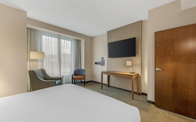 Drury Plaza Hotel Lincoln Downtown