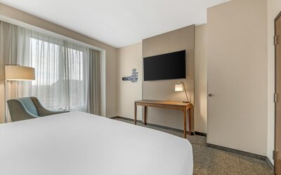 Drury Plaza Hotel Lincoln Downtown