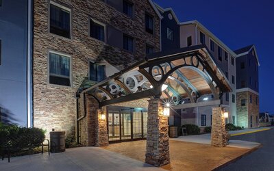 Staybridge Suites Lincoln Northeast by IHG