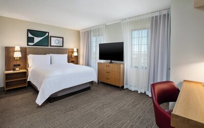 Staybridge Suites Lincoln Northeast by IHG
