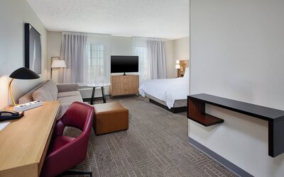 Staybridge Suites Lincoln Northeast by IHG